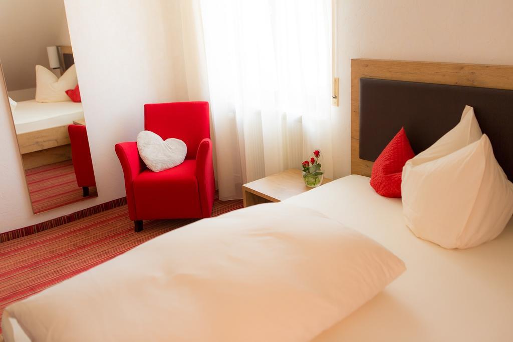 Hotel Ochsen Ammerbuch Habitación foto
